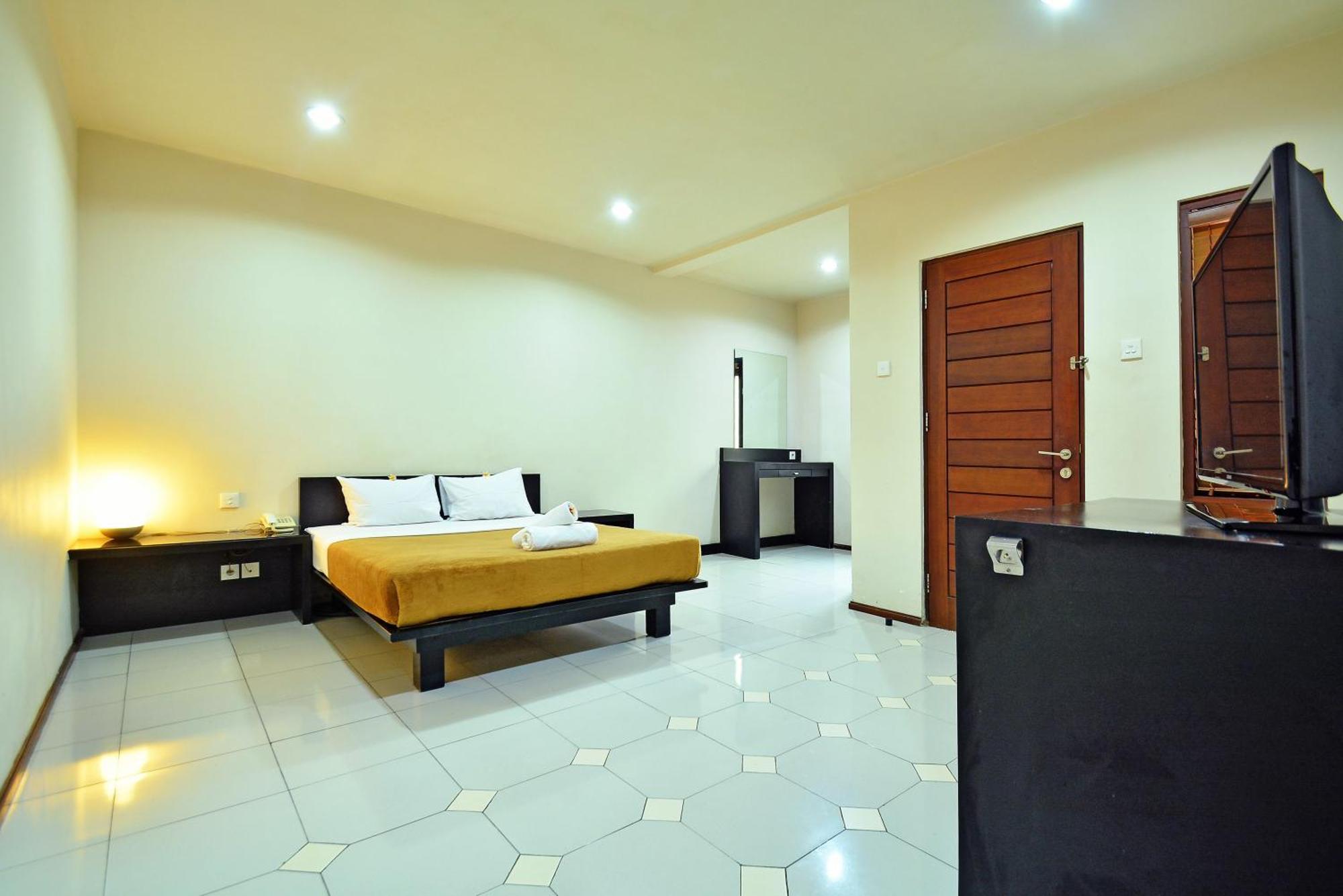 Taman Ayu Town House Legian Quarto foto